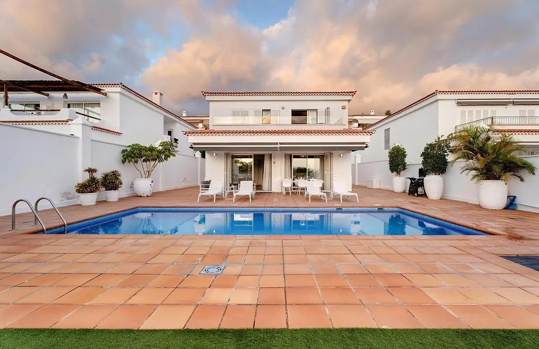 Villa Aurora Playa La Arena-1